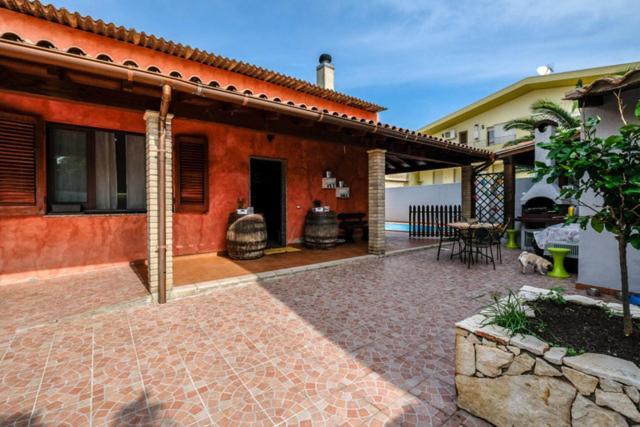 Bed and Breakfast La Siesta Sinnai Экстерьер фото
